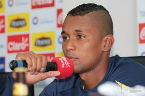 弗里德尔-马丁内斯（2022卡塔尔世界杯厄瓜多尔队前锋队员）